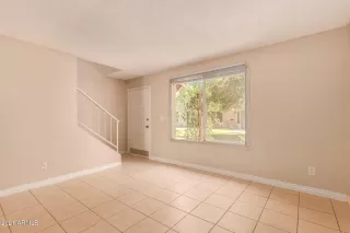 Photo #6: 6260320 Listing 