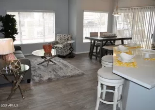 Photo #4: 6260372 Listing 