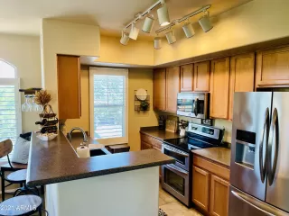 Photo #5: 6260526 Listing 