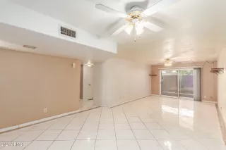 Photo #5: 6260612 Listing 