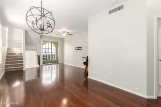 Photo #2: 6260644 Listing