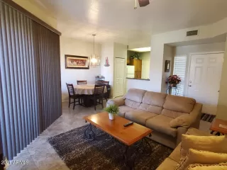 Photo #6: 6260738 Listing 