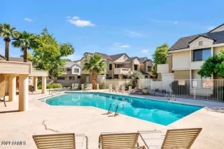 Photo #1: 6261027 Listing 