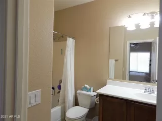 Photo #6: 6261128 Listing