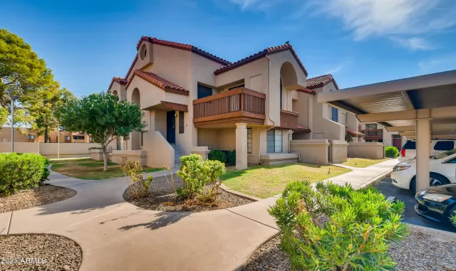 MLS: 6261178 Condo For Sale