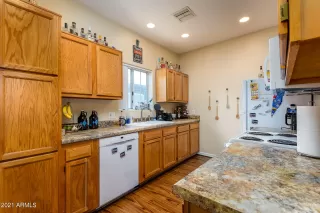 Photo #6: 6261201 Listing 