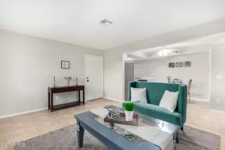 Photo #2: 6261396 Listing 