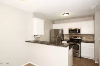 Photo #3: 6261432 Listing 