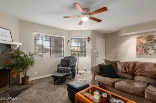 Photo #3: 6261554 Listing