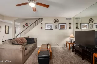 Photo #5: 6261554 Listing