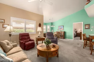 Photo #6: 6261560 Listing