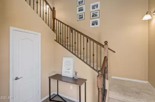 Photo #3: 6261609 Listing