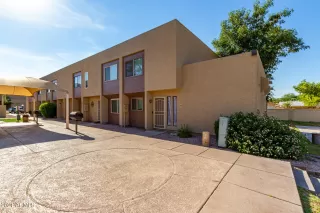 Photo #2: 6261636 Listing