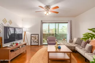 Photo #3: 6261636 Listing