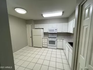 Photo #6: 6261752 Listing