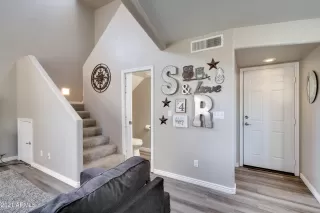 Photo #4: 6261810 Listing