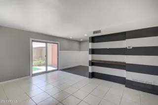 Photo #3: 6261877 Listing