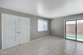 Photo #6: 6261877 Listing