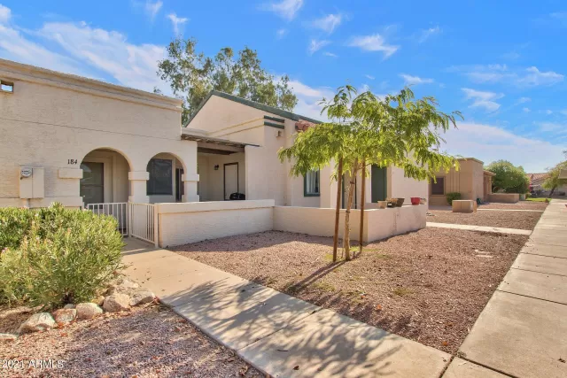 MLS: 6261885 Condo For Sale