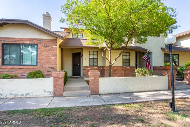 MLS: 6262135 Condo For Sale