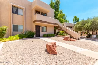 Photo #1: 6262201 Listing 