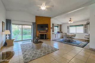 Photo #4: 6262302 Listing