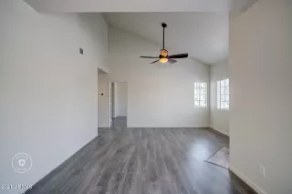 Photo #4: 6262306 Listing 