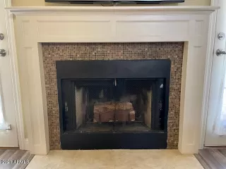 Photo #5: 6262403 Listing