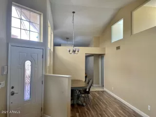 Photo #6: 6262403 Listing