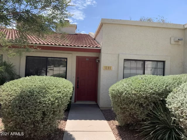 MLS: 6262449 Condo For Sale