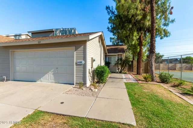 MLS: 6262477 Condo For Sale