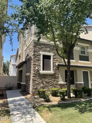 Photo #3: 6262522 Listing