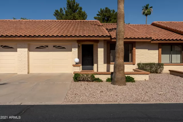 MLS: 6262592 Condo For Sale