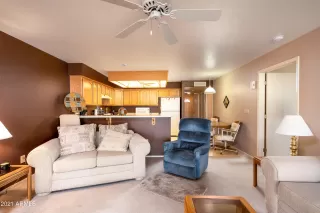 Photo #5: 6262592 Listing