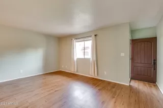 Photo #3: 6262713 Listing