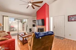 Photo #4: 6262728 Listing 