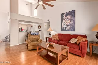 Photo #6: 6262728 Listing 