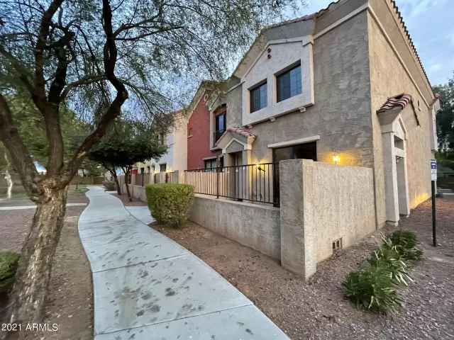 MLS: 6262824 Condo For Sale