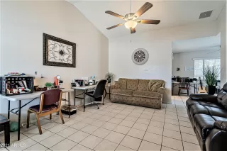 Photo #3: 6262965 Listing