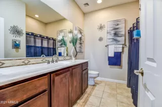 Photo #6: 6263067 Listing