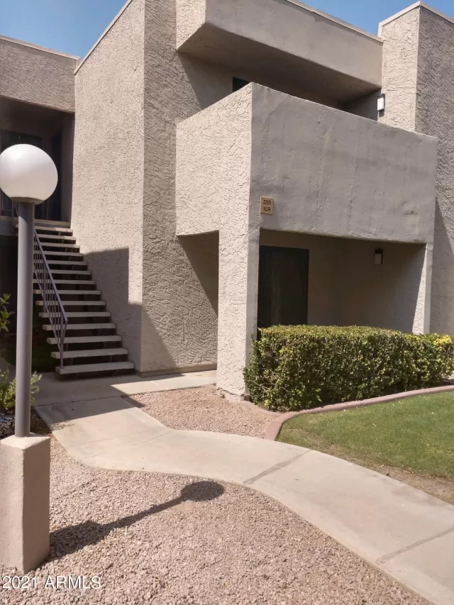 MLS: 6263094 Condo For Sale