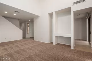 Photo #4: 6263239 Listing