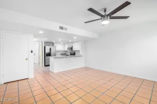 Photo #5: 6263454 Listing 