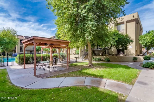 MLS: 6263465 Condo For Sale