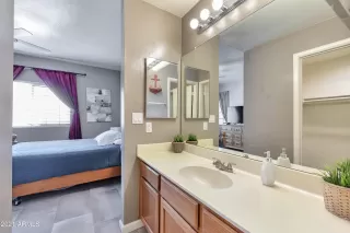 Photo #5: 6263805 Listing 