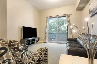 Photo #6: 6263880 Listing 