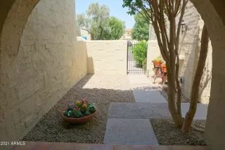 Photo #4: 6263883 Listing