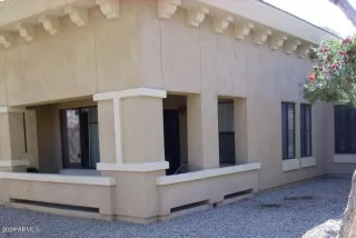 Photo #6: 6263953 Listing