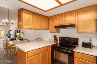 Photo #6: 6263976 Listing