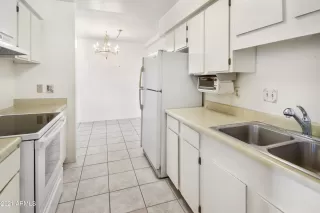 Photo #3: 6264090 Listing